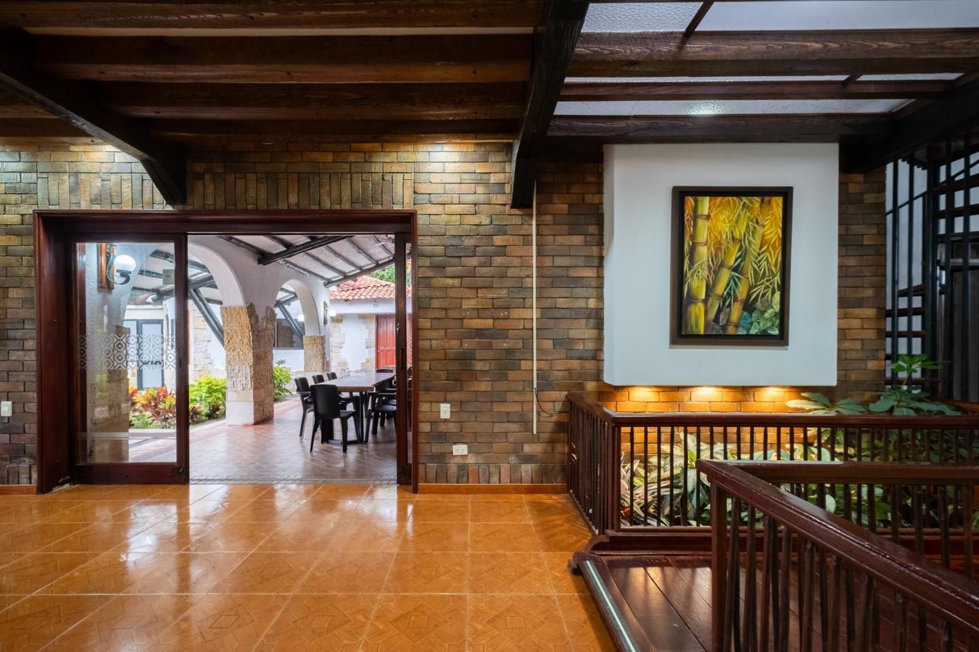 Hotel Chalet El Castillo By Majuva El Edén エクステリア 写真